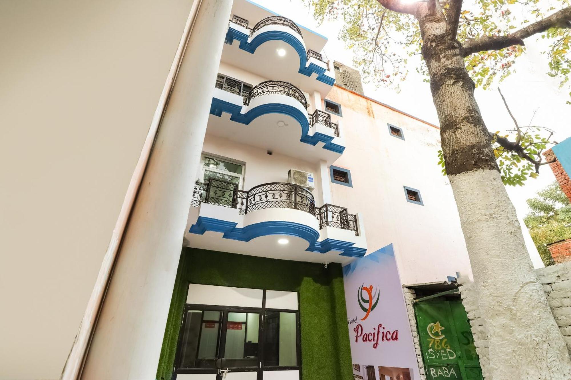 Oyo Hotel Pacifica Near Phoenix United Лакнау Екстериор снимка